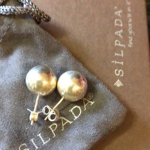 Silpada P3037 Rich Abundance post studs